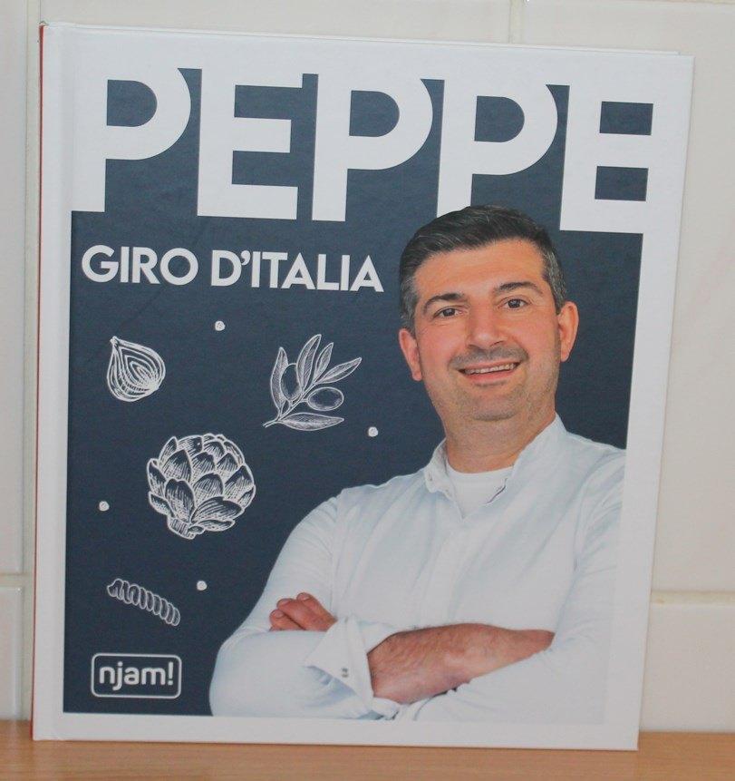 PEPPE GIRO D'ITALIA gloednieuw, Boeken, Ophalen of Verzenden, Nieuw, Italië