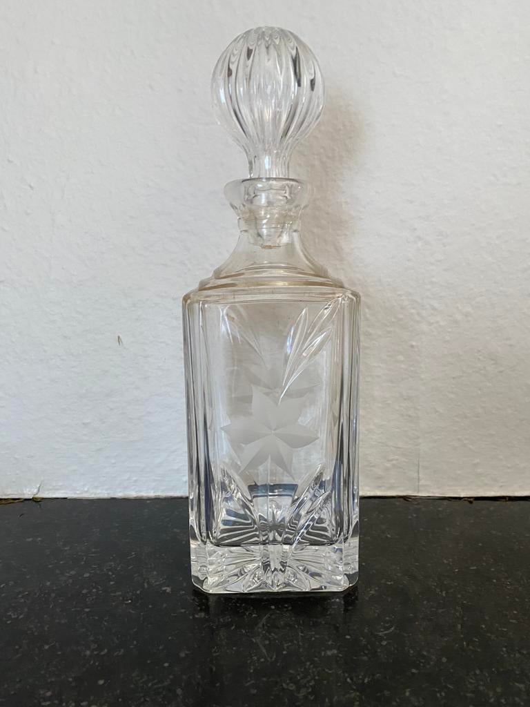 Kristallen karaf, Ophalen