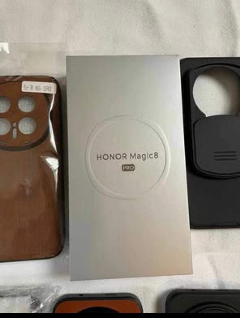Honor Magic 8pro neuf plus montre Honor plus 9coque
Facture, Enlèvement