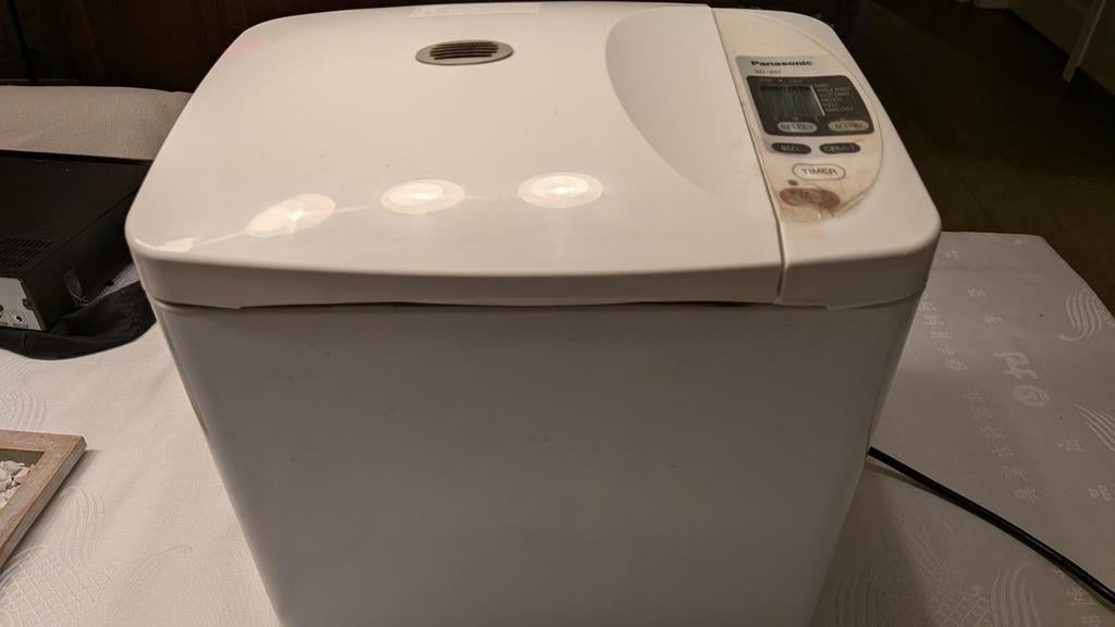 Panasonic sd 207, Electroménager, Machines à pain, 400 à 800 grammes de pâte, Enlèvement, Utilisé, Avec minuteur