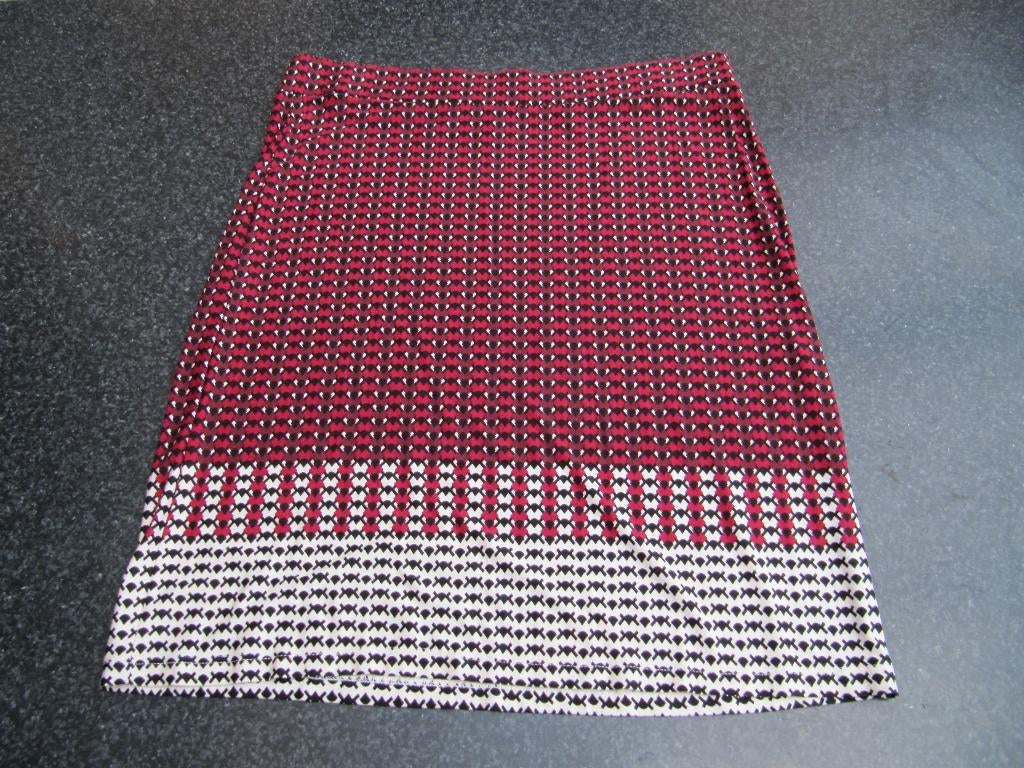 rok Hema A- lijn, soepel, bordeaux wit zwarte print 38 nieuw, Maat 38/40 (M), Overige kleuren, Hema., Nieuw