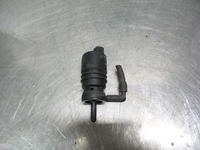 Ruitensproeierpomp voor van een Opel Vectra (Vectra C 02-), Gebruikt, -, -, Opel