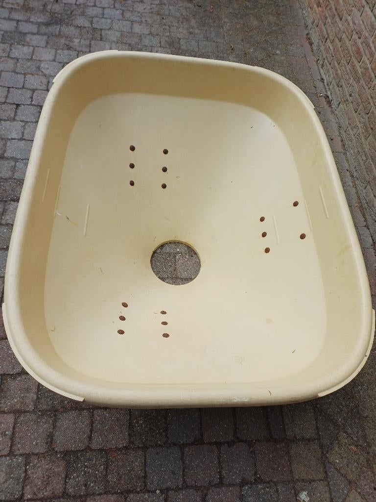 BAIGNOIRE VICON EN PARFAIT ÉTAT (RARE), Articles professionnels, Agriculture | Outils, Enlèvement