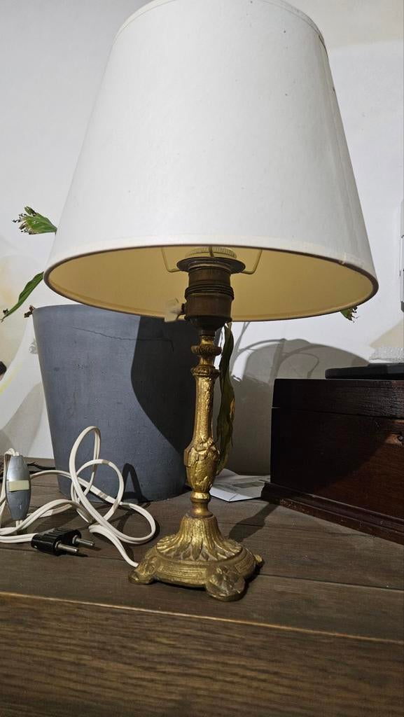 Petite lampe ancienne en laiton, Maison & Meubles, Enlèvement