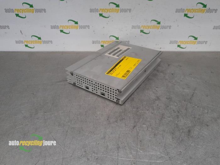 Radio versterker van een Chrysler 300 C, Auto-onderdelen, Gebruikt, -, -, 3 maanden garantie