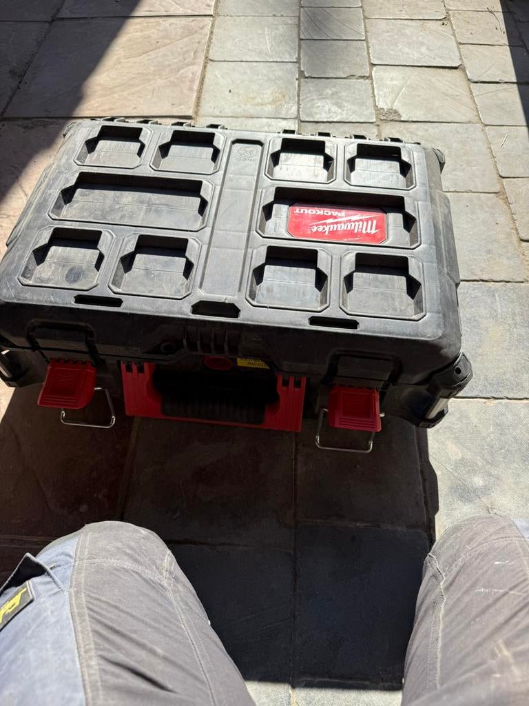 Krimp-knip machine Milwaukee, Ophalen, Zo goed als nieuw