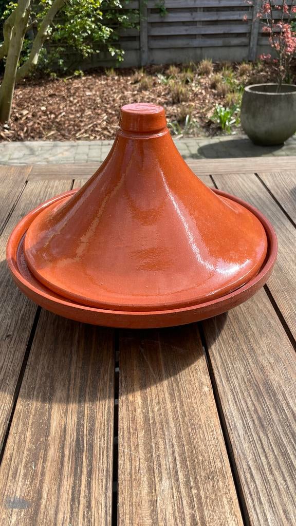 Tajine uit aardewerk NIEUW!, Ophalen, Zo goed als nieuw