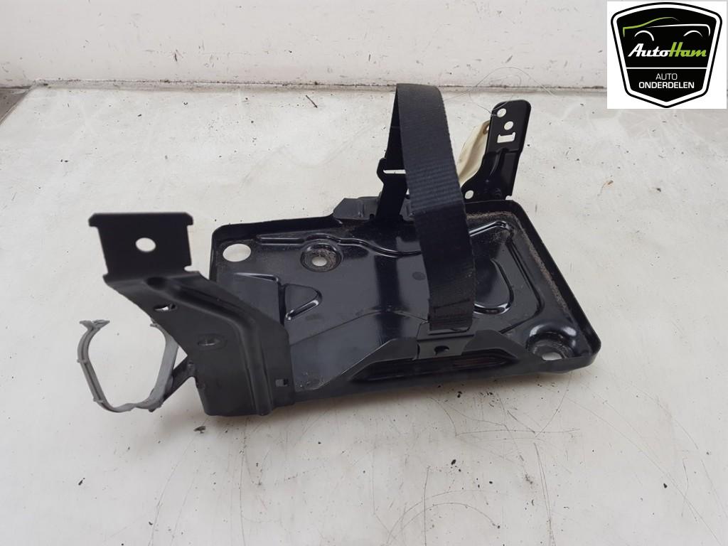 BAC A BATTERIE Jeep Renegade (BU) (|51980357|52096813|), Utilisé, Jeep