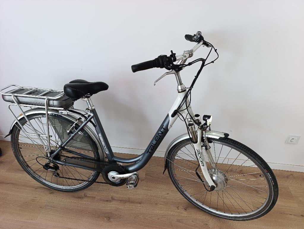 Elektrische Fiets Talent rijklaar €270 bel op 0488790706, Enlèvement, Utilisé