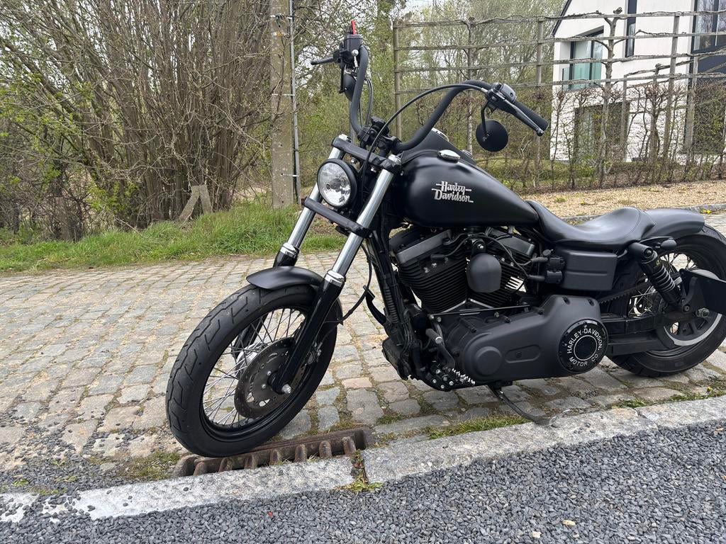 Harley Davidson Street Bob, Plus de 35 kW, Chopper, 2 cylindres, Particulier