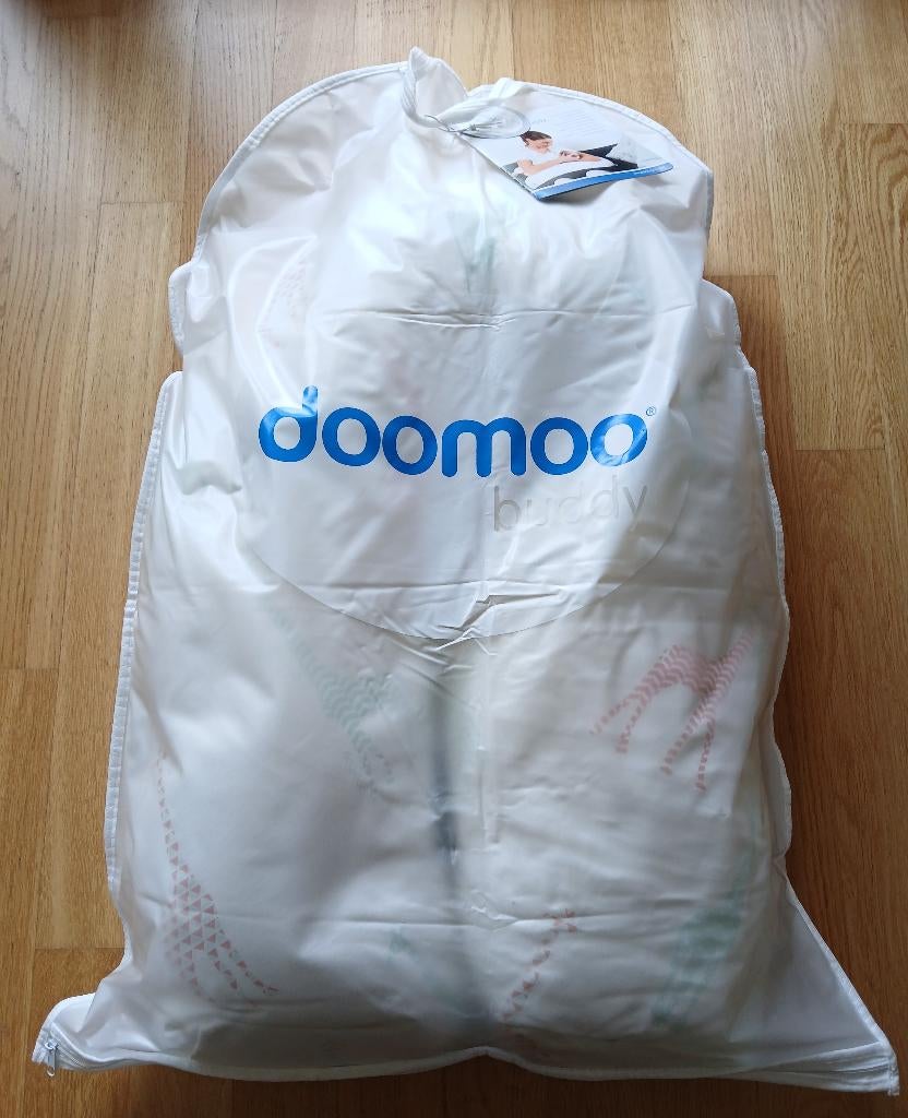 Coussin maternité Doomoo Buddy, Enfants & Bébés, Enlèvement, Utilisé, Coussin d'allaitement