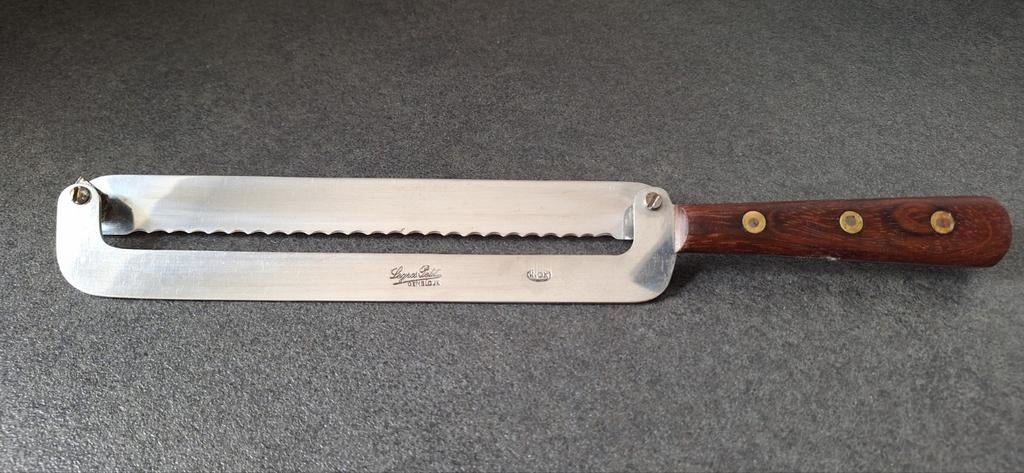 Couteau à pain vintage Legros Petit Gembloux, Antiquités & Art, Antiquités | Couverts, Enlèvement ou Envoi