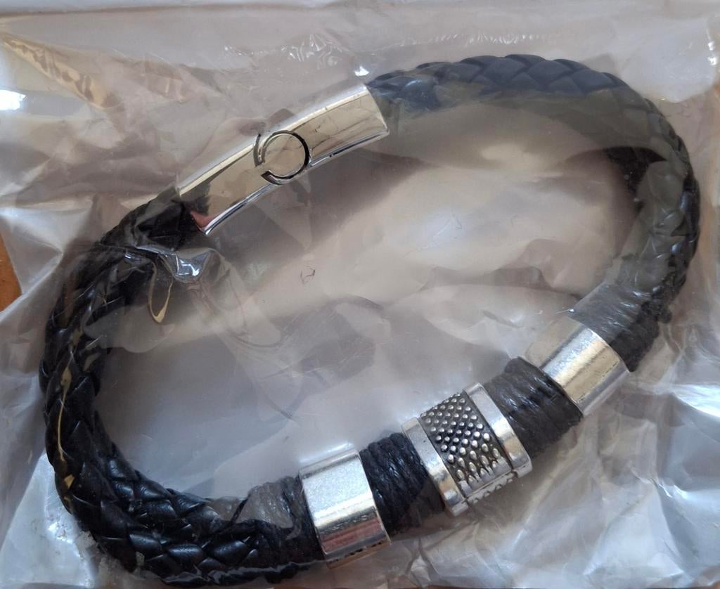 Armband mannen nieuw in verpakking, Ophalen of Verzenden, Nieuw, Zwart, Leer