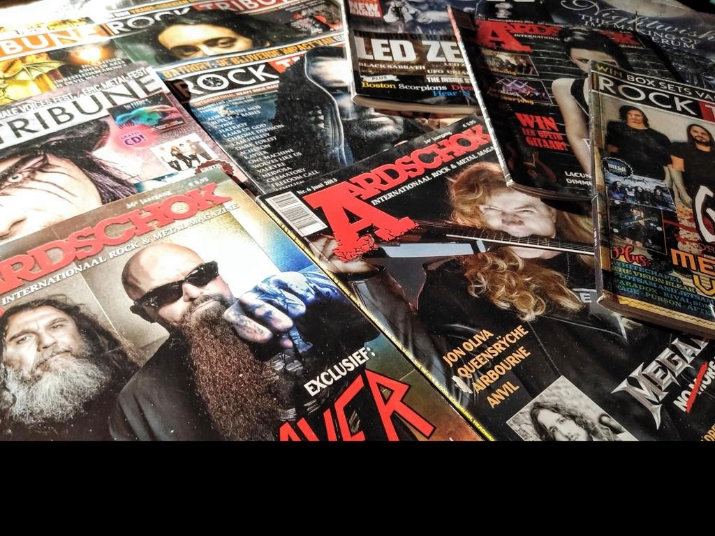 Magazines de heavy metal, RockTribune et Aardschok, Livres, Enlèvement ou Envoi