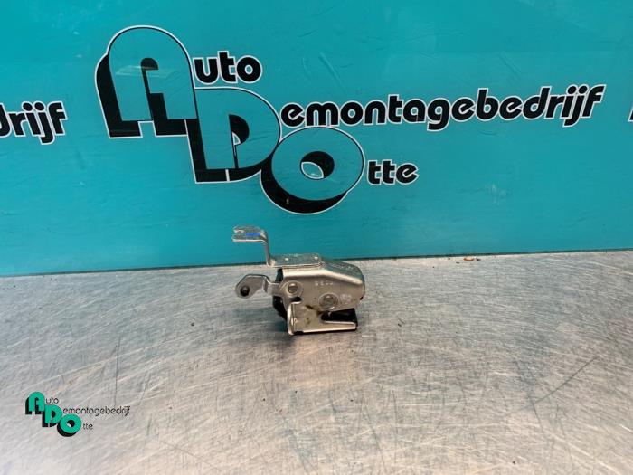 Slotmechaniek achterdeur Bus-Bestel van een Peugeot Bipper (, Gebruikt, -, -, Ophalen of Verzenden