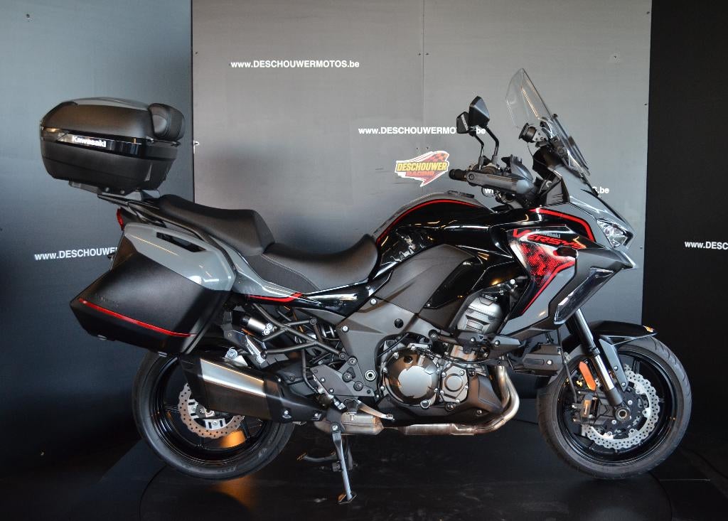 2021 Kawasaki Versys 1000 S GT | 17.777KM | 2 Jaar Garantie, 4 cilinders, Motorrijbewijs A, Bedrijf, Toermotor