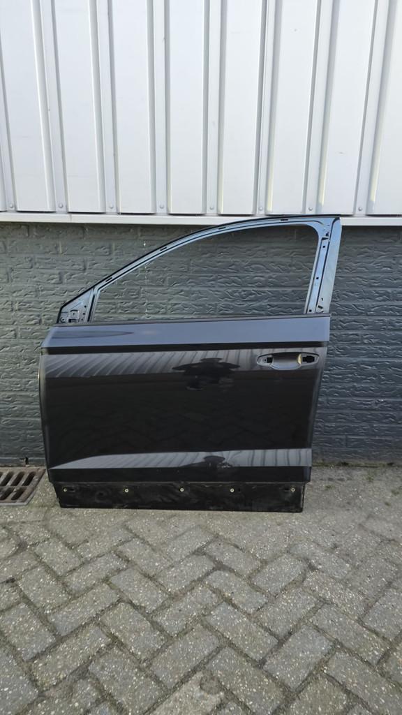 Skoda Karoq 2017+ Portier Deur Links Voor Origineel! 5758313, Auto-onderdelen, Deur, Voor, Tr. Vaclava Klementa 869
293 01  Mlada Boleslav, CZ