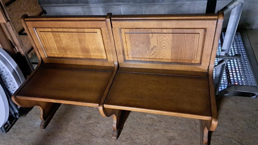 Een mooie, authentieke eiken bank, Ophalen