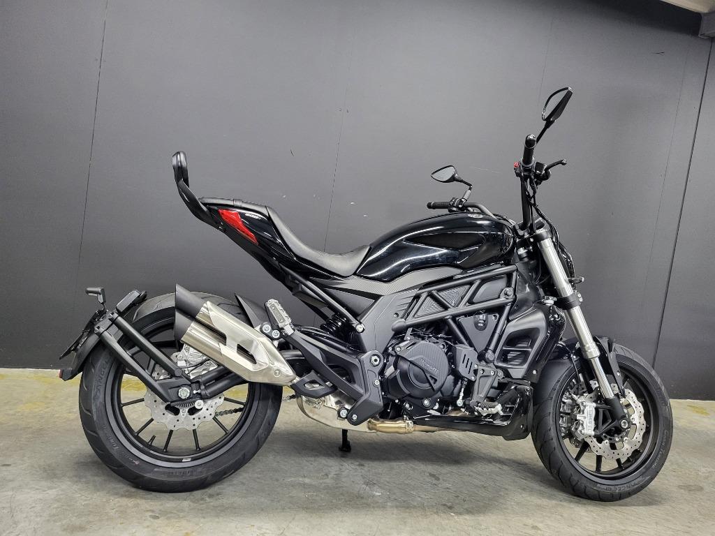 Benelli 502 C (A2) (5j garantie, 1j Assistance) - foto 3