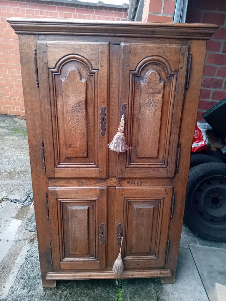 Buffet en chêne massif d'époque, Maison & Meubles, Armoires | Buffets, Enlèvement, Utilisé, Chêne