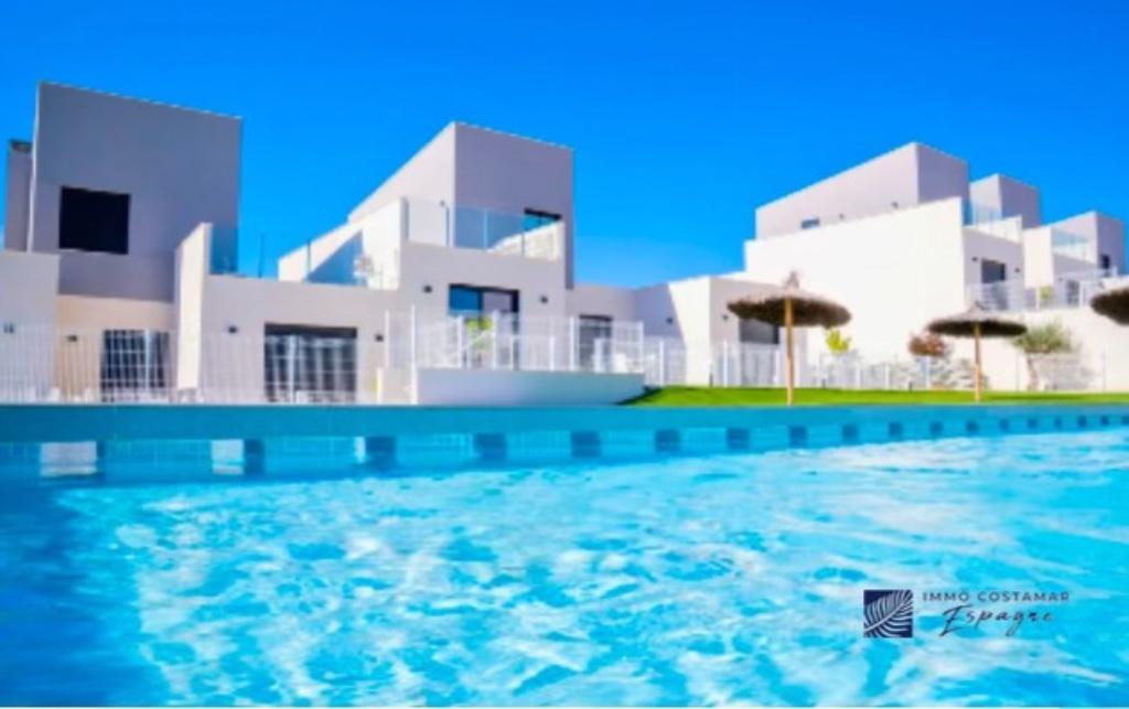 maison a vendre en Espagne sur le golf, Village, 85 m², Maison d'habitation, Espagne