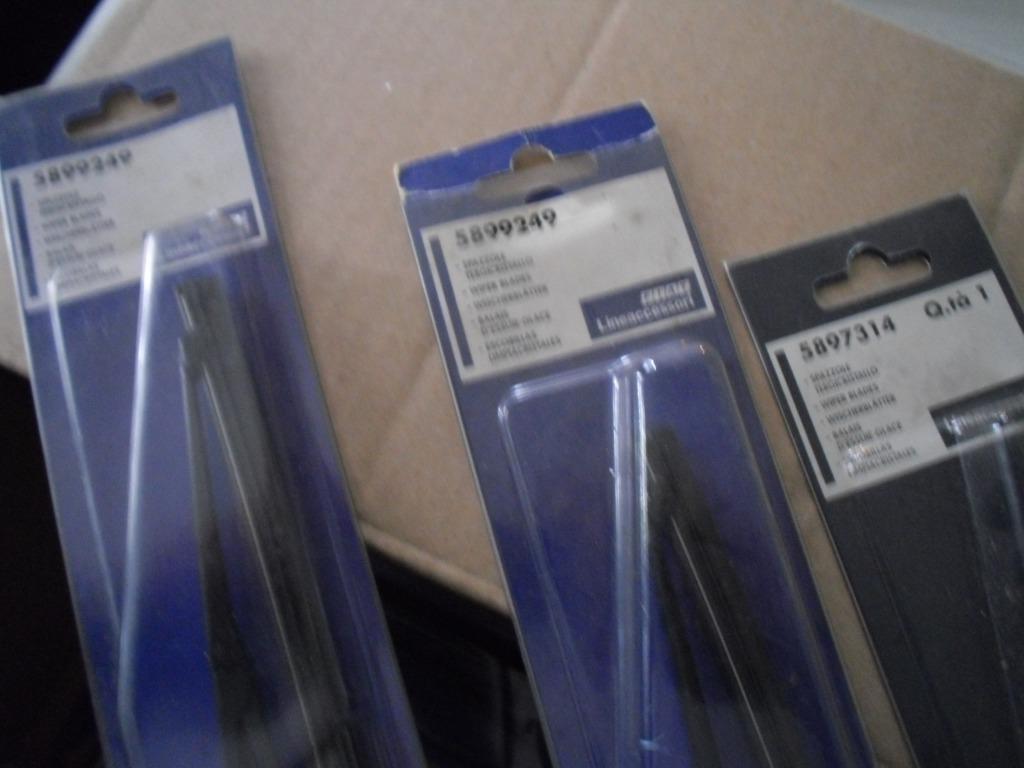 fiat uno essuie-glaces, Envoi, Daihatsu