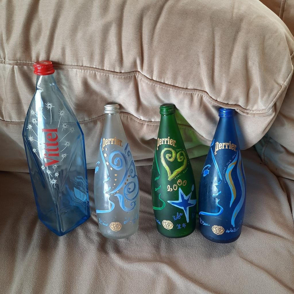 Flacons Perrier (3 x) et Vittel. Séries spéciales., Collections, Enlèvement ou Envoi, Comme neuf
