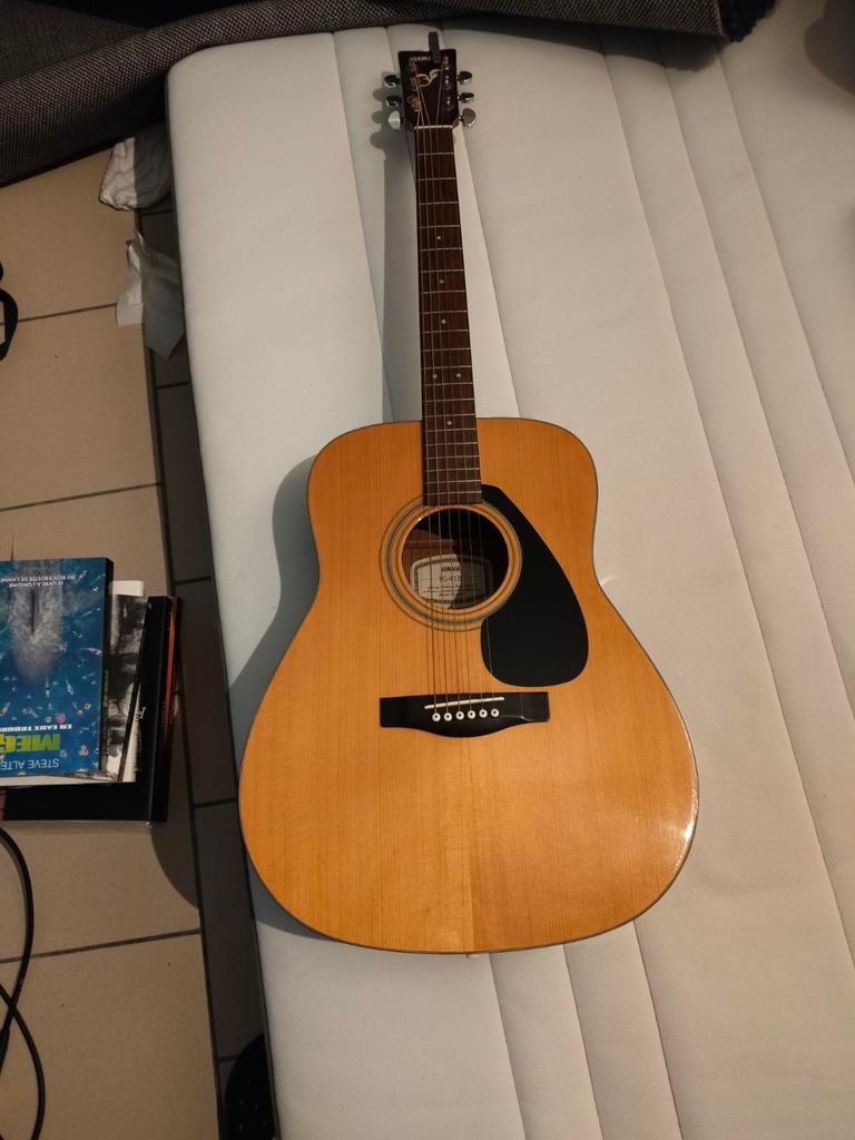Yamaha FG310S, Musique & Instruments, Instruments à corde | Guitares | Acoustiques, Enlèvement