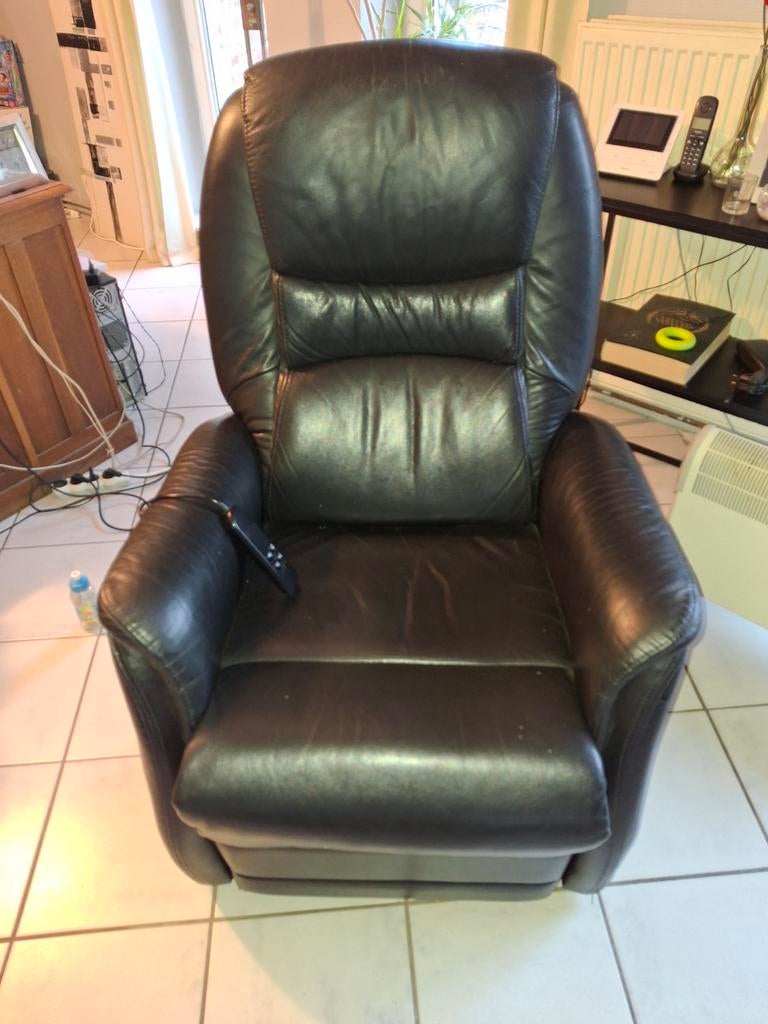 Relax en cuir noir, Maison & Meubles, 75 à 100 cm, Relax, Comme neuf, Enlèvement