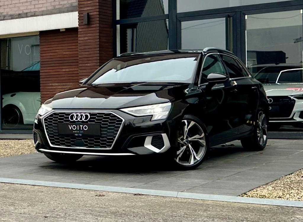 Audi A3 40TFSIe Sportback S-LINE/LED/CARPLAY/VIRT/ACC, Auto's, Audi, 4 cilinders, Zwart, 5 deurs, 750 kg