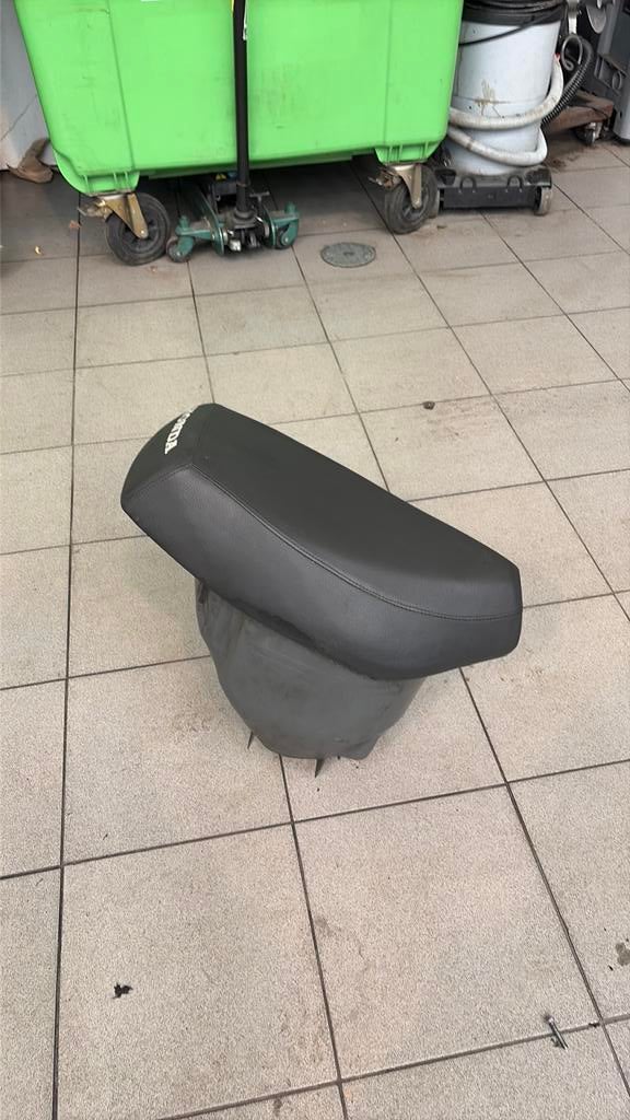 Honda Wallaroo zadel/ buddy, Enlèvement, Comme neuf, Selle