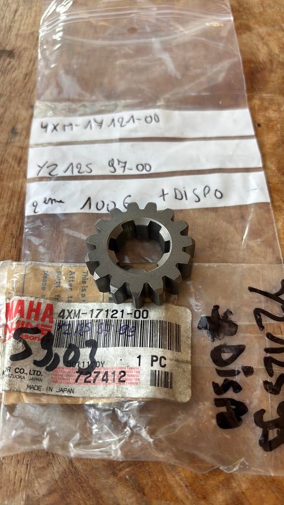 4XM-17121-00 Pignon YZ125, Motos, Enlèvement ou Envoi, Neuf