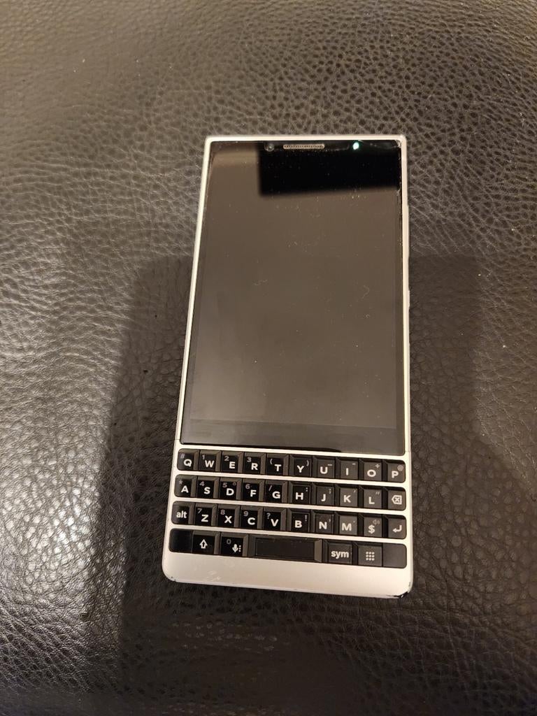 Blackberry Key2 (Ne réponds qu'aux enchères), Télécoms, Téléphonie mobile | Blackberry, Enlèvement ou Envoi, 6 mégapixels ou plus