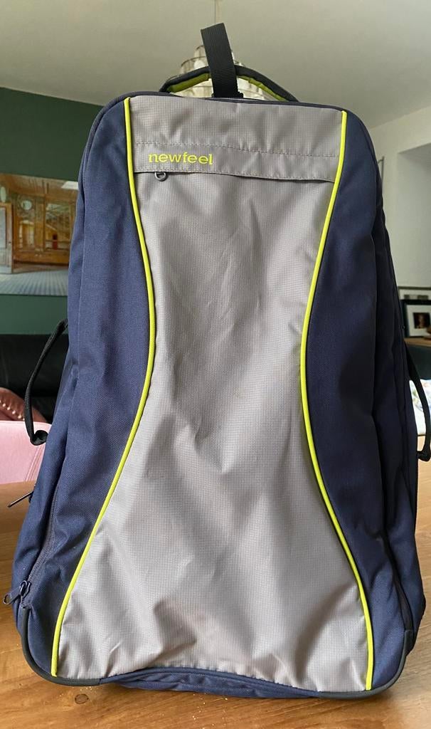 Sac a dos à roulettes, Handtassen en Accessoires, Tassen | Sporttassen, Zo goed als nieuw, Ophalen