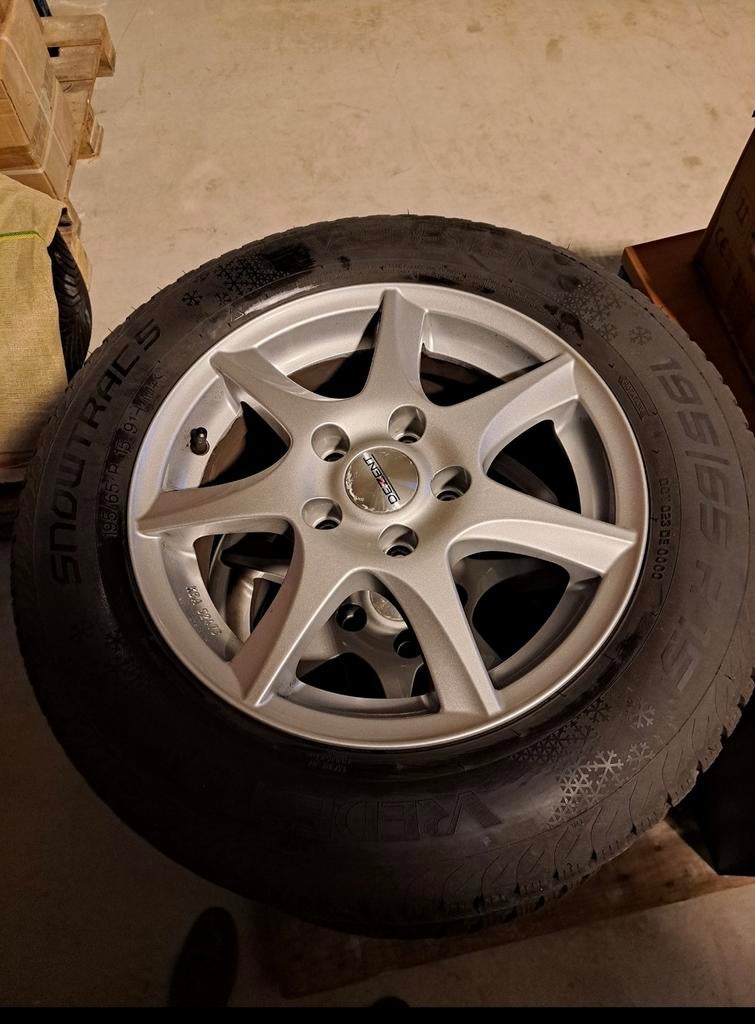 Jantes avec pneus d'hiver Golf 6 à l'état neuf, Enlèvement, 4 Saisons, Pneus et Jantes