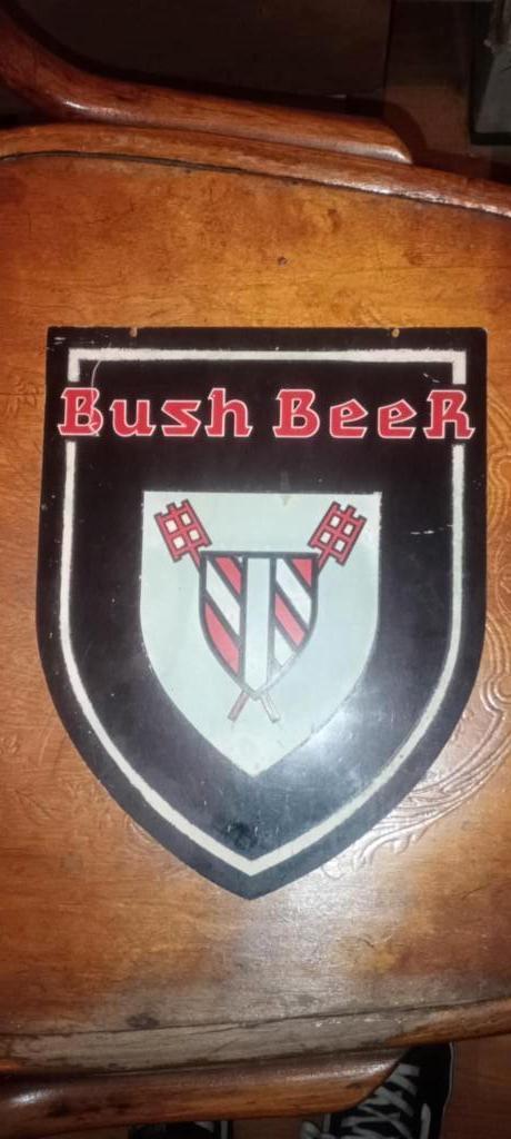 Brouwerij antiek bier dubbelzijdige pub Bush Beer, Verzamelen, Biermerken, Gebruikt, Reclamebord, Plaat of Schild, Overige merken