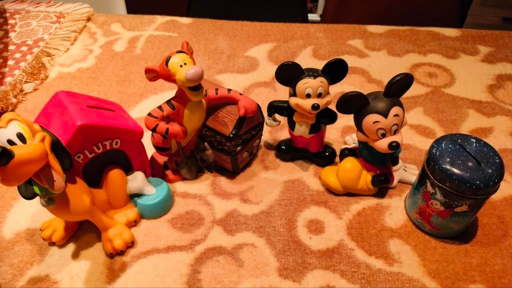 Tirelires rétro Disneyland Disney, Collections, Disney, Enlèvement