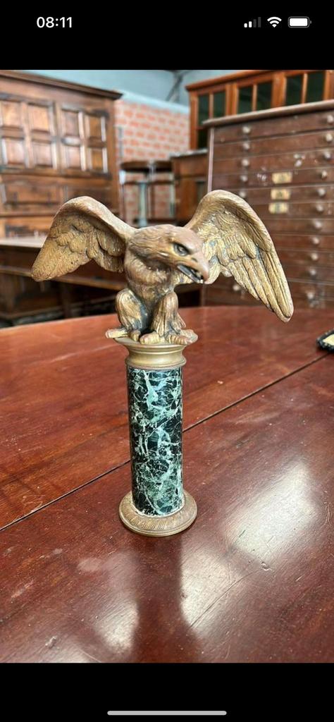 Beeld roofvogel, Ophalen