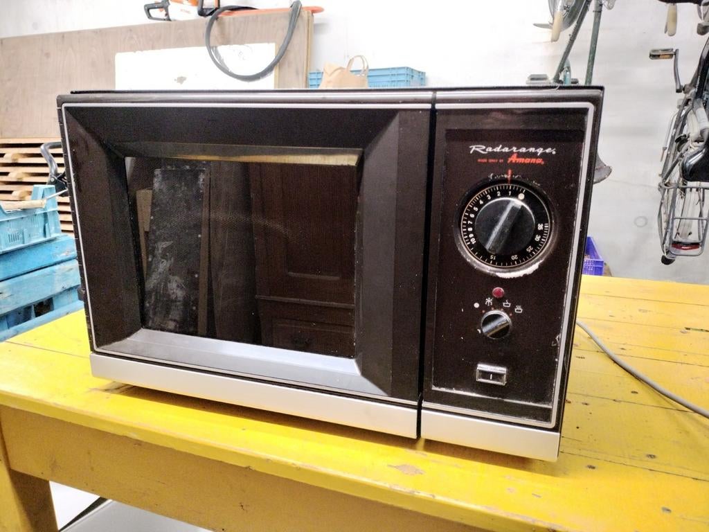 Retro Amana Radarange microgolfoven – jaren 80 klassieker!, Electroménager, Micro-ondes, Enlèvement, Micro-ondes