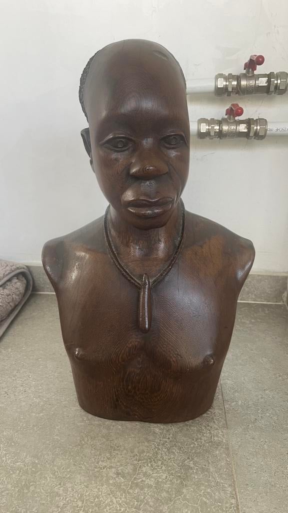 Sculpture Buste Africain en Bois d’Ébène, Enlèvement ou Envoi