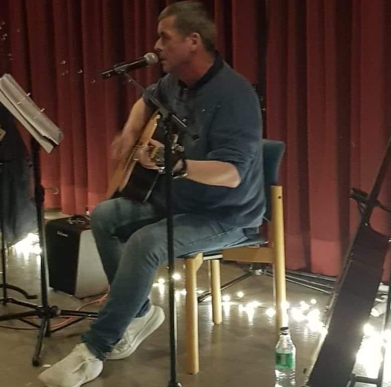 Gitaarlessen aan scherpe prijs te zwevegem.