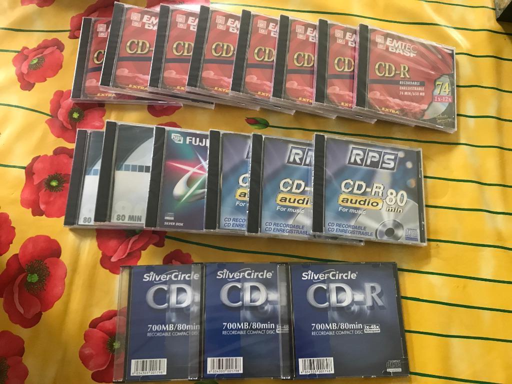 17x sealed CD-R, Computers en Software, Beschrijfbare discs, Ophalen of Verzenden, Nieuw, Cd