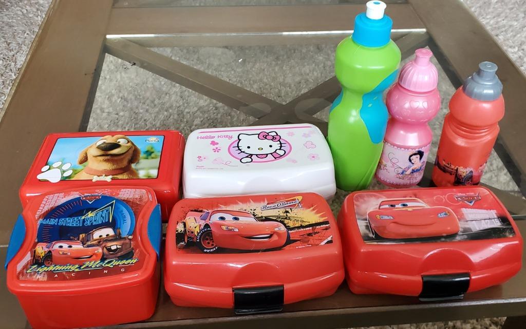 Boîtes à sandwich et gourdes, le tout à 10 euros, Maison & Meubles, Cuisine| Tupperware, Enlèvement, Comme neuf