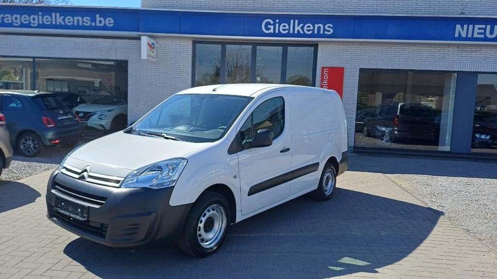 citroen berlingo 1.6Hdi 3-zits/verlengd/garantie, Auto's, Voorwielaandrijving, Stof, https://public.car-pass.be/vhr/db486d95-5c71-457a-b041-90c928cffe9b