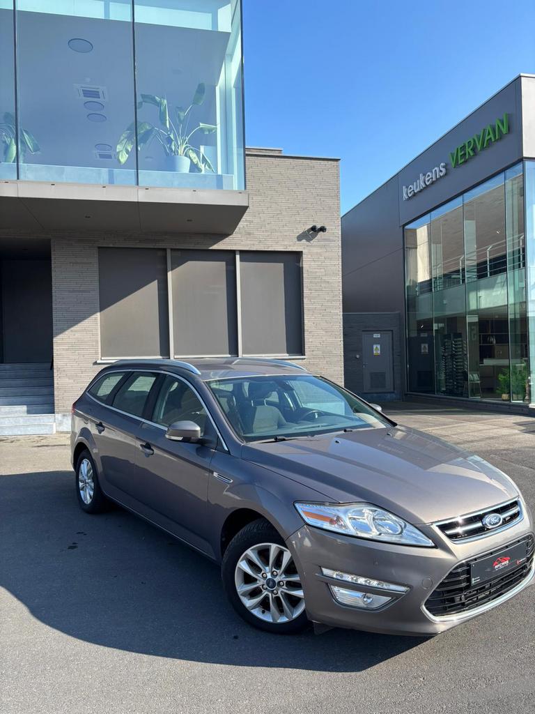 Ford mondeo/2014/185.000km/2.0diesel/103kw/euro5, Auto's, Ford, Automaat, Mondeo, Bedrijf, Grijs