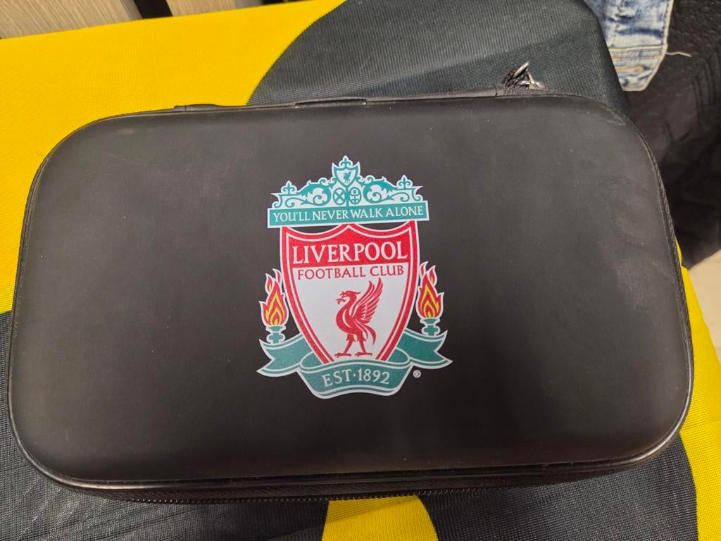 TE KOOP DARTS CASE LIVERPOOL, Sport en Fitness, Darts, Ophalen of Verzenden
