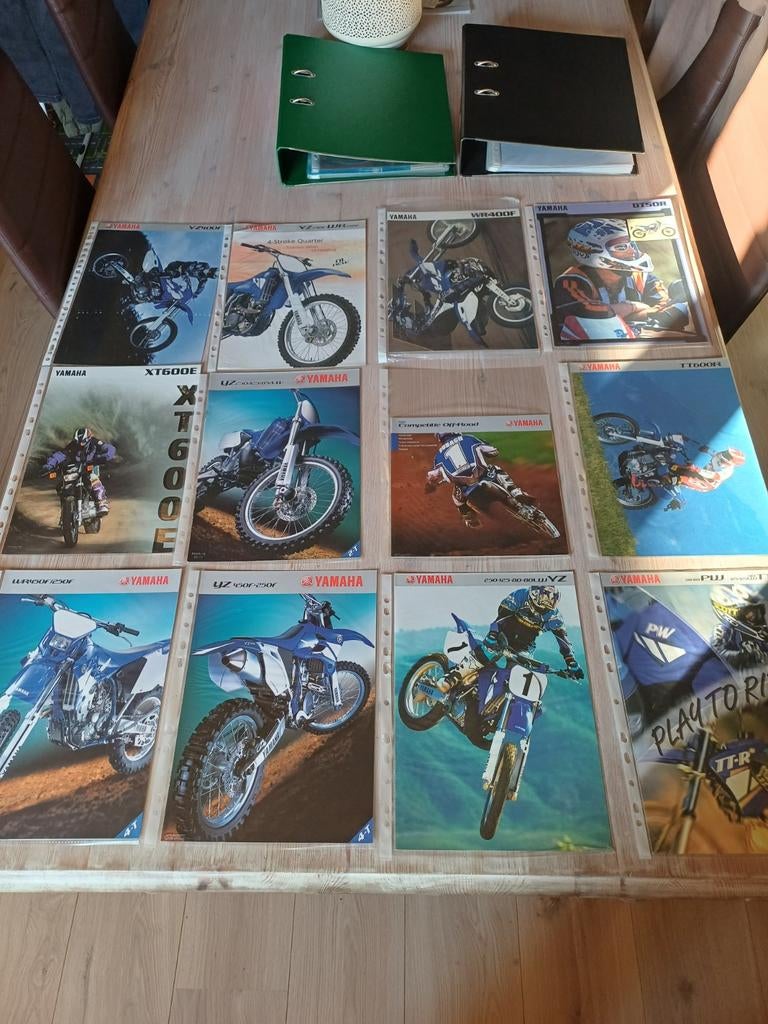 Yamaha lot brochures moto bromfiets, Motos, Enlèvement, Yamaha