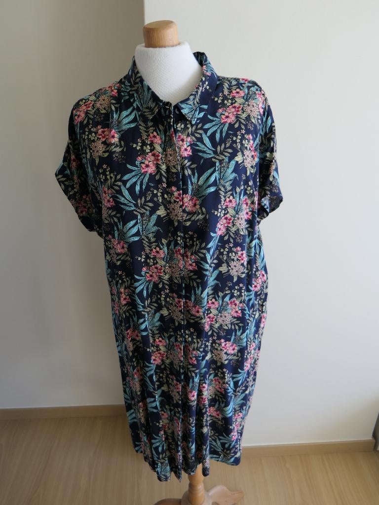 Kleedje Vila (40) in  gebruikte staat, , maat xl., Vila, Ophalen, Gedragen, Maat 46/48 (XL) of groter