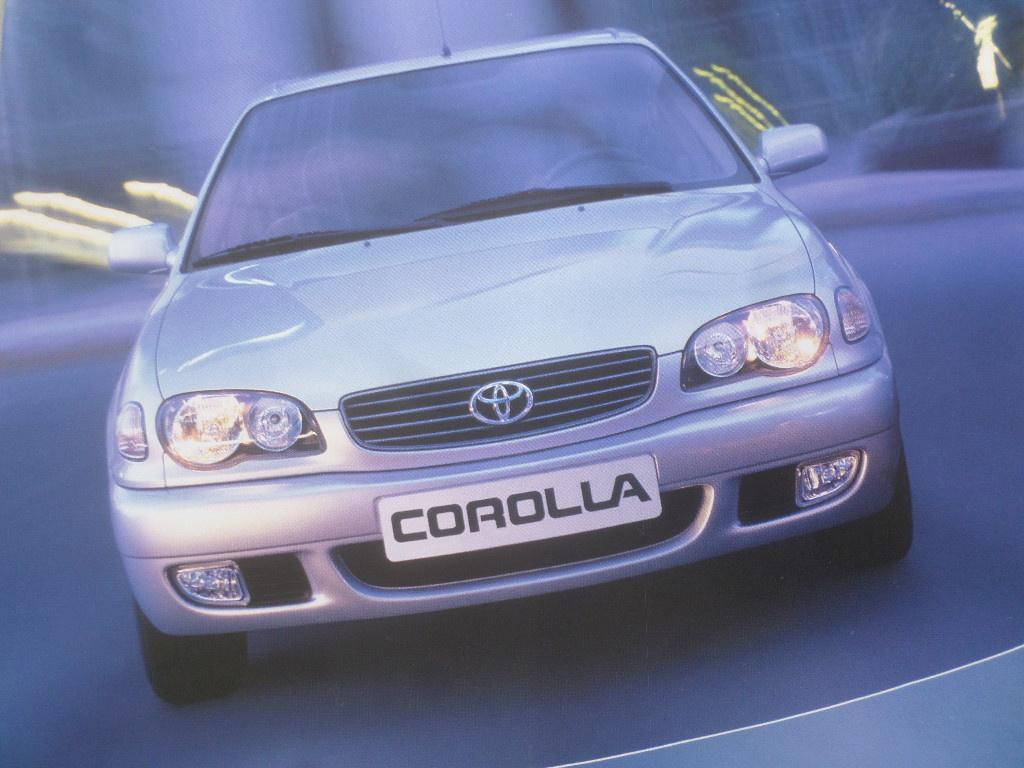 Toyota Corolla Facelift 2000 Brochure, Boeken, Auto's | Folders en Tijdschriften, Ophalen of Verzenden, Toyota