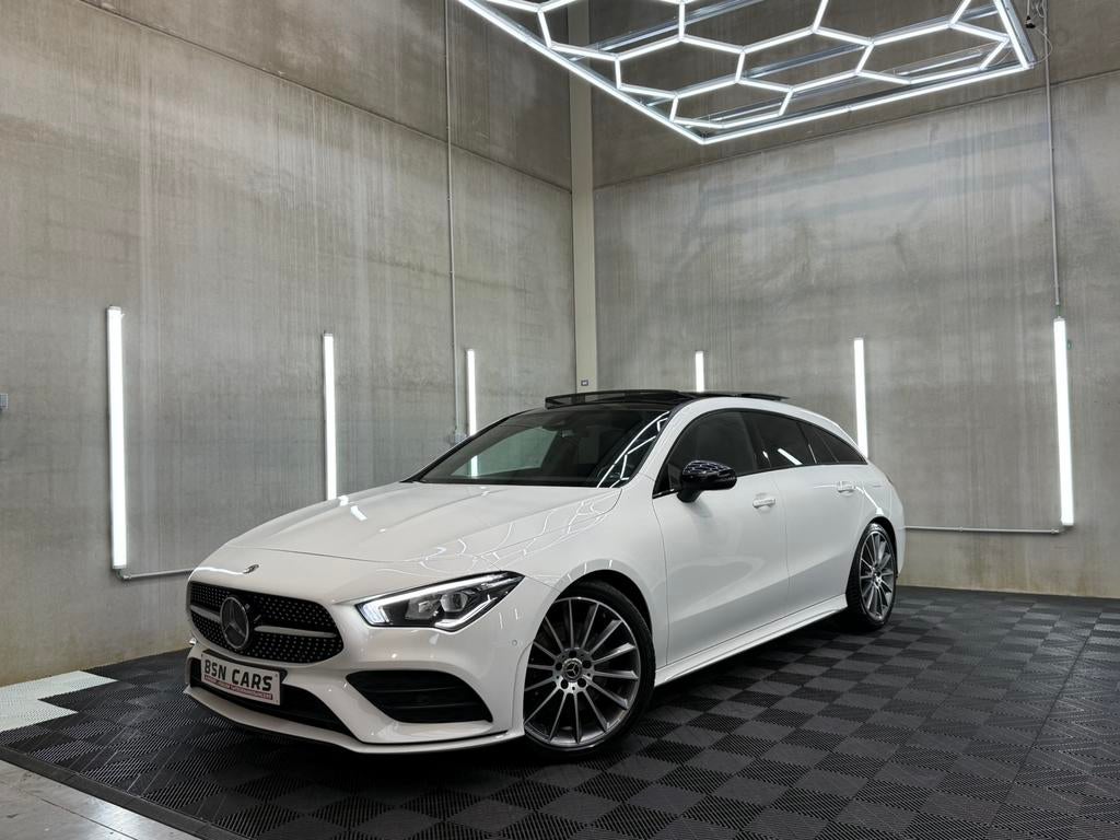 MERCEDES-BENZ CLA200D/AMG/NIGHT/PANO/CAMERA/SFEER/GARANTIE, Auto's, Automaat, Achterwielaandrijving, Alcantara, Wit
